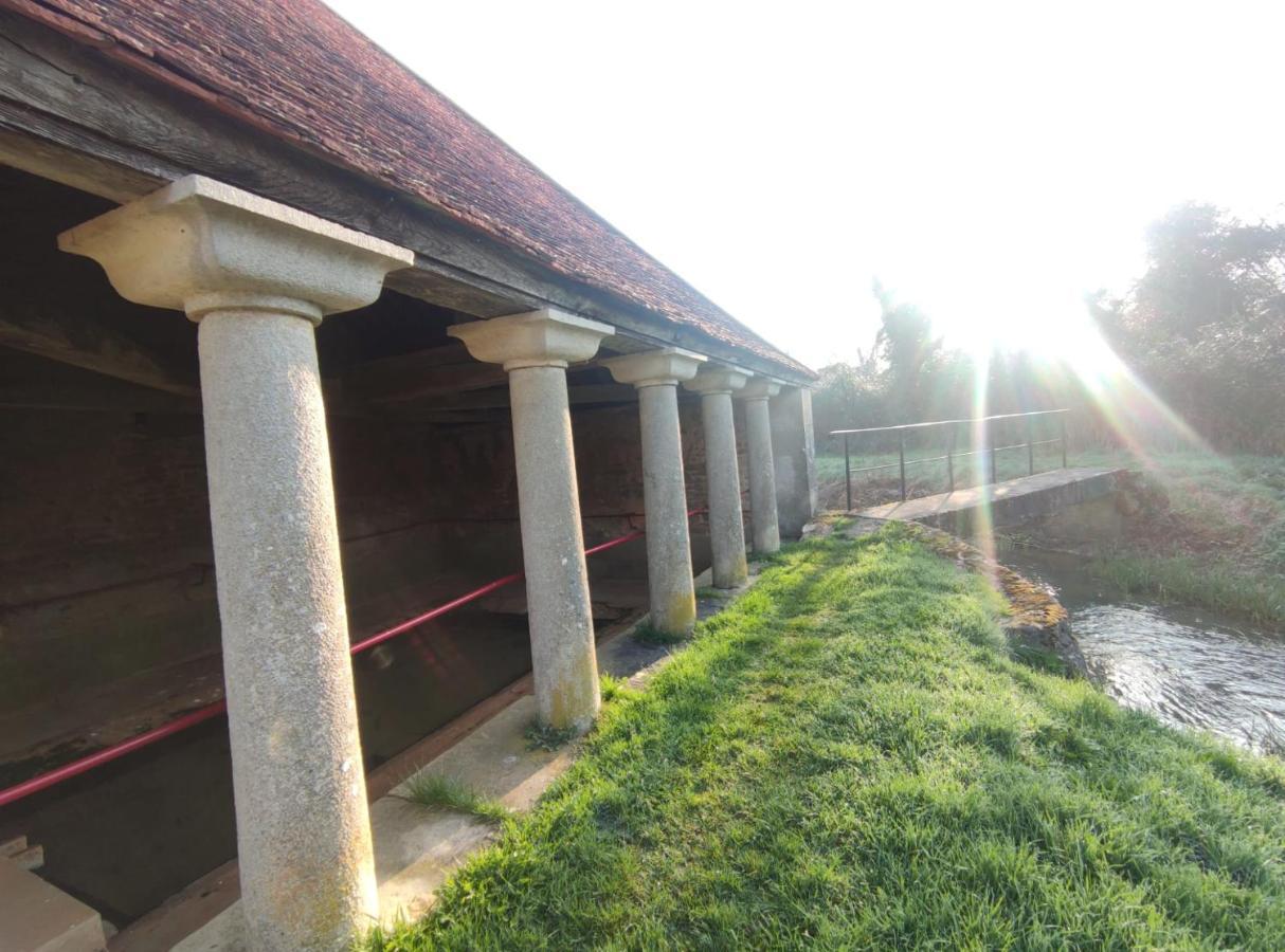 La Maison Bleue Varzy Εξωτερικό φωτογραφία