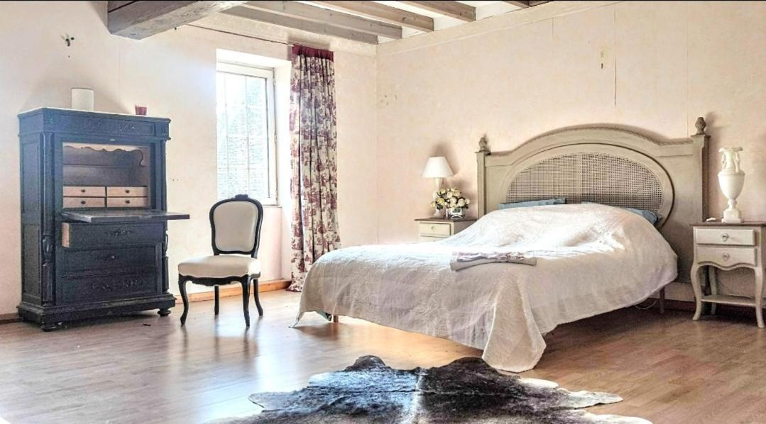 La Maison Bleue Varzy Εξωτερικό φωτογραφία